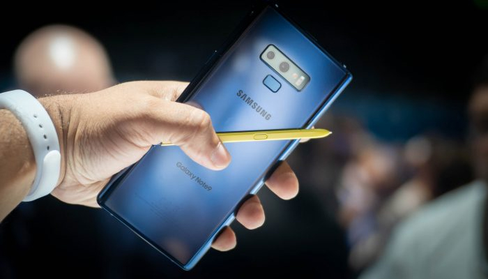 ஆச்சரியமூட்டும்  SAMSUNG GALAXY NOTE 9 ஸ்மார்ட்போனின் சிறப்பம்சங்கள்…!!