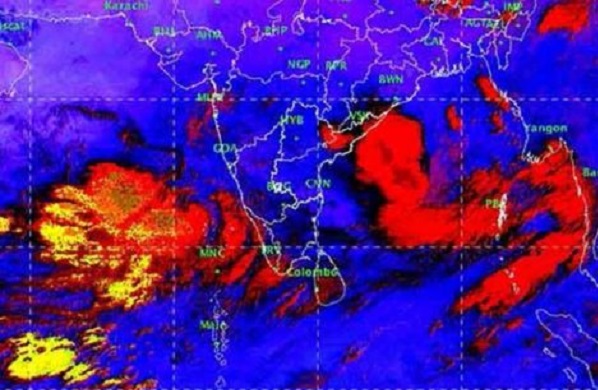 அரபிக்கடலில் காற்றழுத்த தாழ்வு நிலை !!