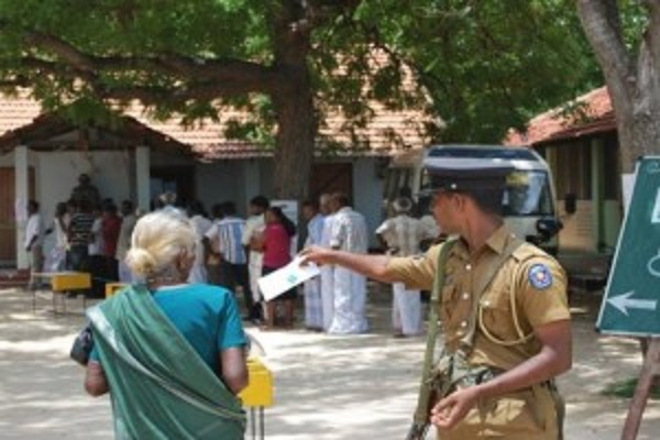 நாடாளுமன்றத் தேர்தல் தொடர்பில் மகிந்த வெளியிட்ட முக்கிய அறிவிப்பு..!!