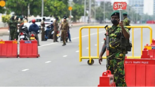 நாட்டில் அமுல்படுத்தப்பட்டிருந்த ஊரடங்கு உத்தரவு  தளர்வு – 2 மணிக்கு மீண்டும் அமுல்படுத்தப்படும்!