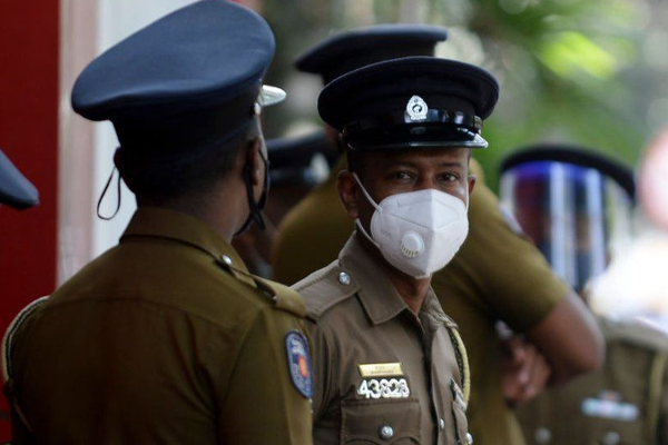 யாழில் பெருந்தொகையான தங்க நகைகள் மாயம்