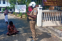வேலணை பிரதேச சபையில் மழையில் நனைந்தபடி பெண் ஆர்ப்பாட்டம்; நடந்தது என்ன?